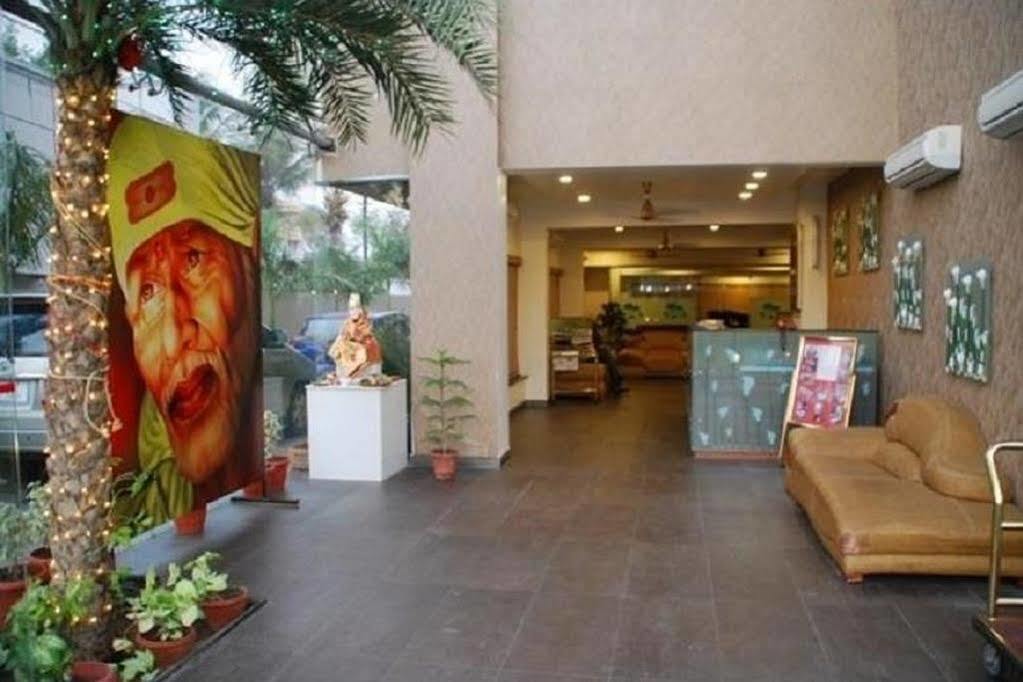 Hotel Sai Miracle Ширди Екстериор снимка
