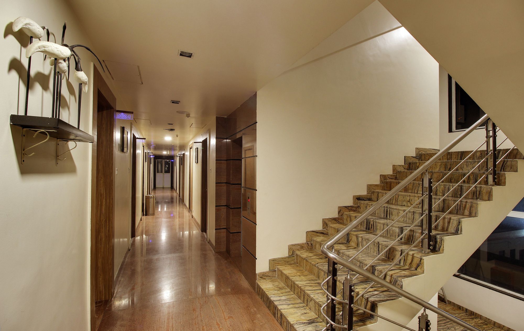 Hotel Sai Miracle Ширди Екстериор снимка